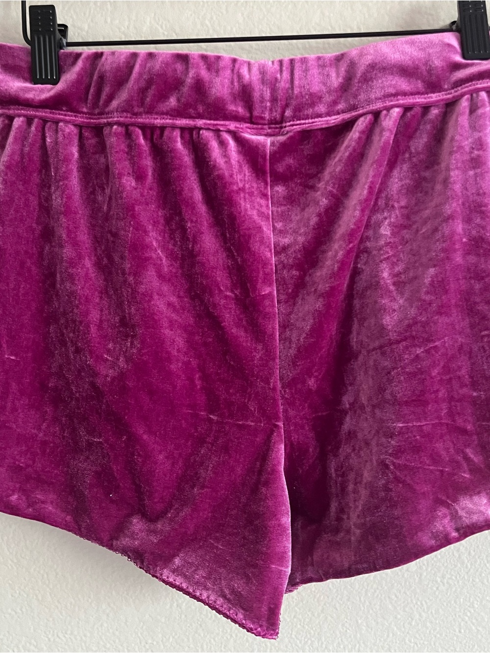 VGUC Fabletics Shorts - Picture 4 of 4